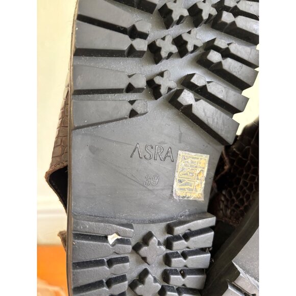 ASRA Womens Brown Croc-Embossed Chunky Sandals With Gold Buckles - Picture 10 of 15